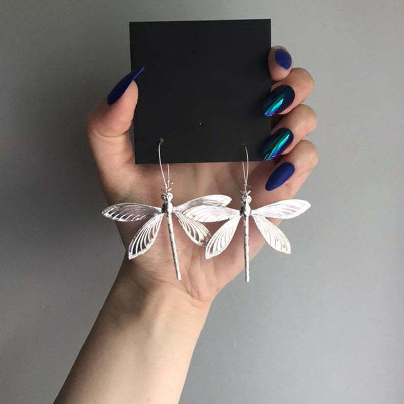 Women's Retro Simple Stylish Dragonfly Earrings